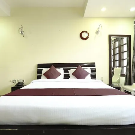 Hotel Livia Residency